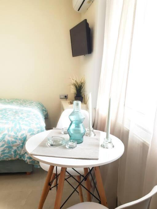 Emerald Mini Suite:Your Deluxe Studio In Kalamaria 塞萨洛尼基 外观 照片